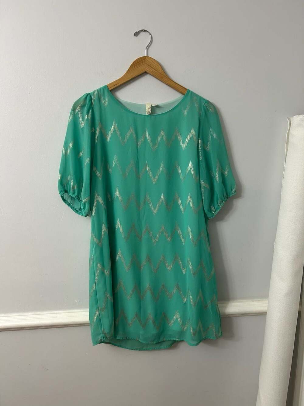 Green and Gold Metallic Chevron Shift Dress with Puff Sleeves